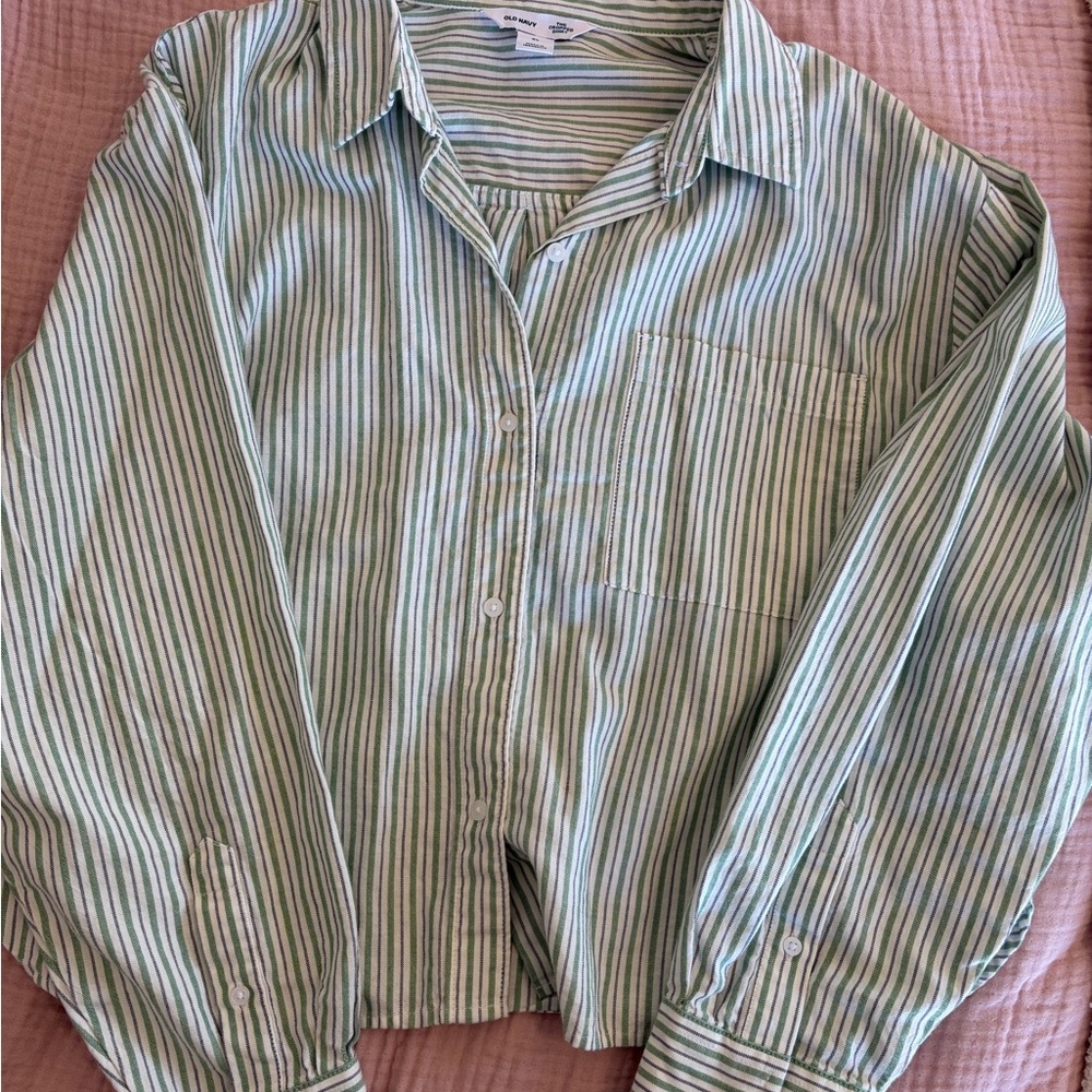 Old Navy Green and White Striped Cropped Button-Up